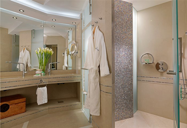 DIVANI GROUP OF HOTELS